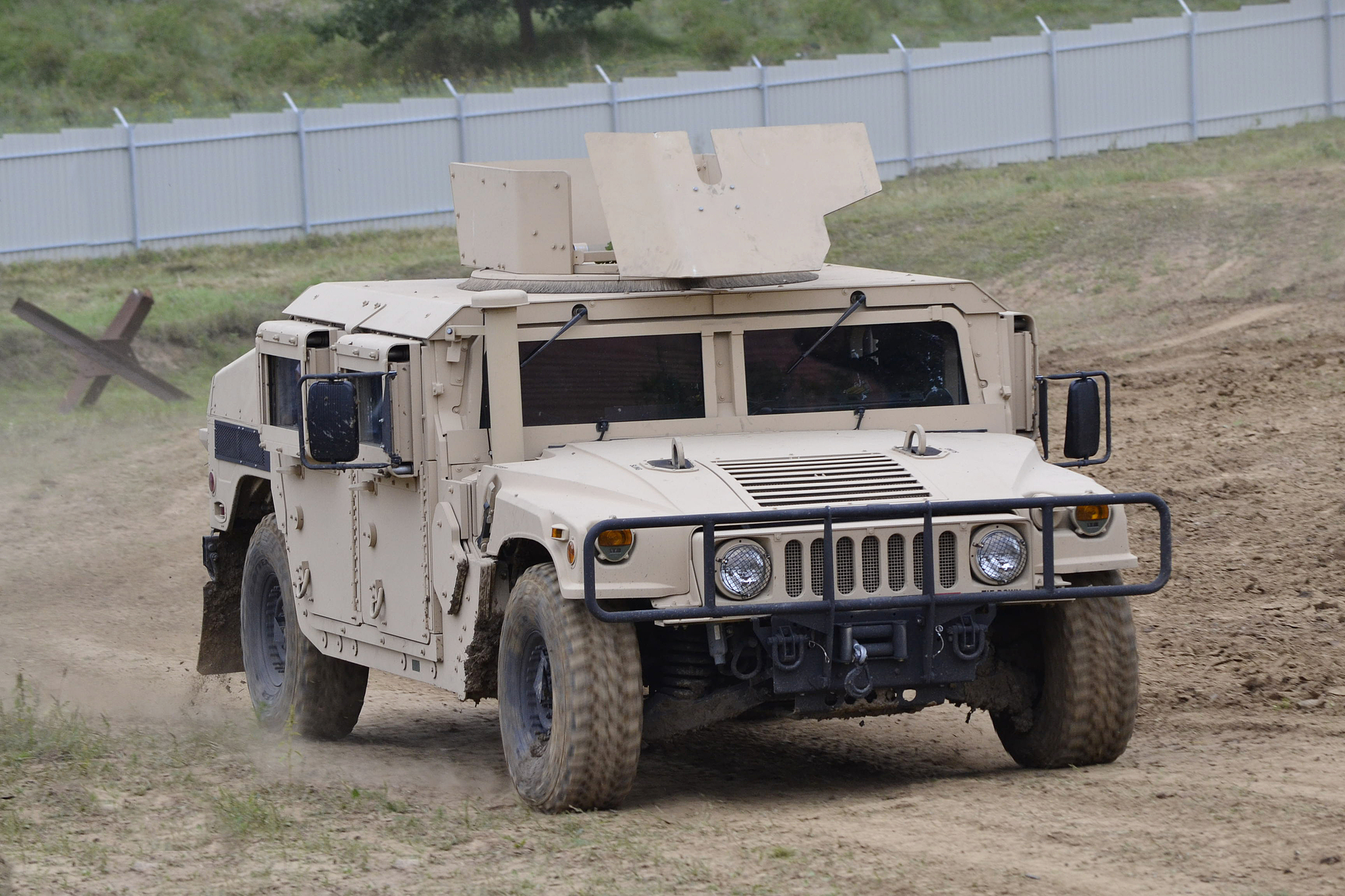 Bulletproof Hummer of USA army, vehicle with bulletproof car glass