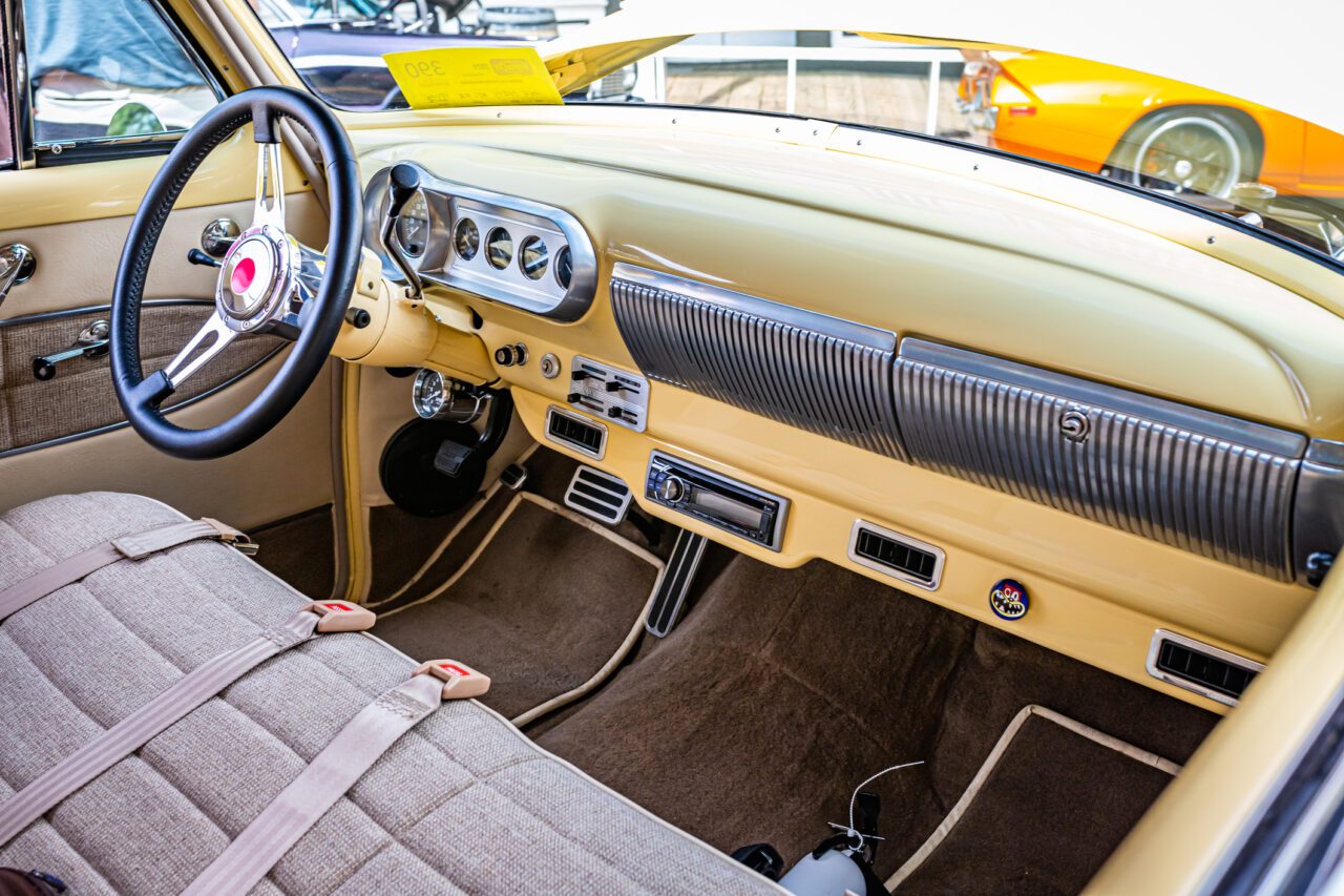 A Brief History of the Vintage AC Systems in Automobiles